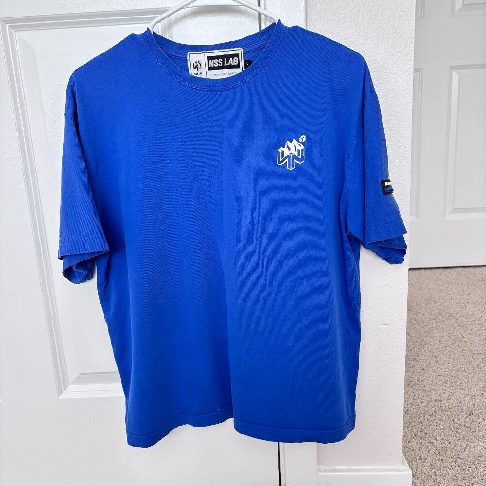 Blue UNISEX NSS Lab Nonsense Lab Graphic T-Shirt Size S Small